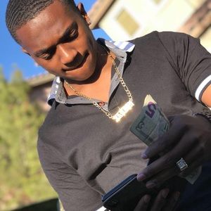 Meet your Posher, Jason